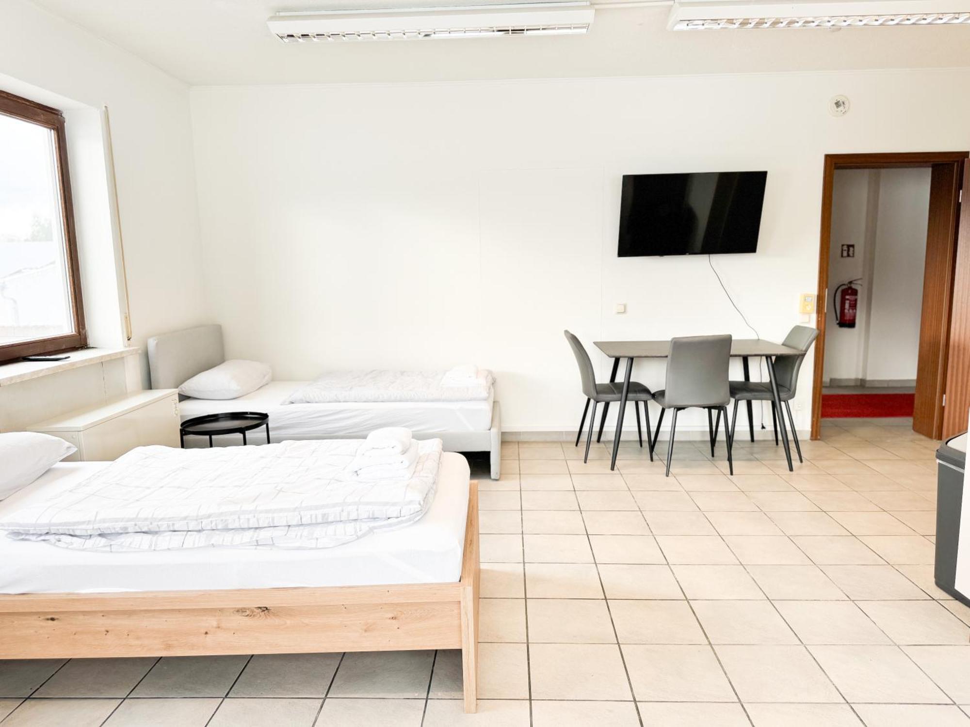 Modern Living Studios Karlsbad Buitenkant foto